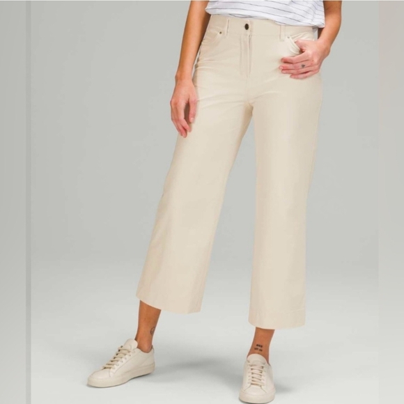 Lululemon Athletica City Sleek 5 Pocket Cream Wide Leg Pants - Picture 1 of 13